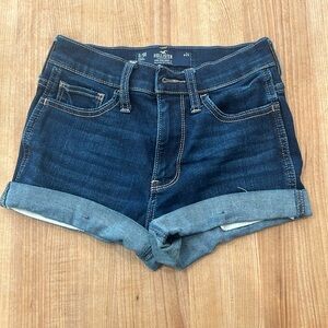 Hollister high rise short - 3” inseam